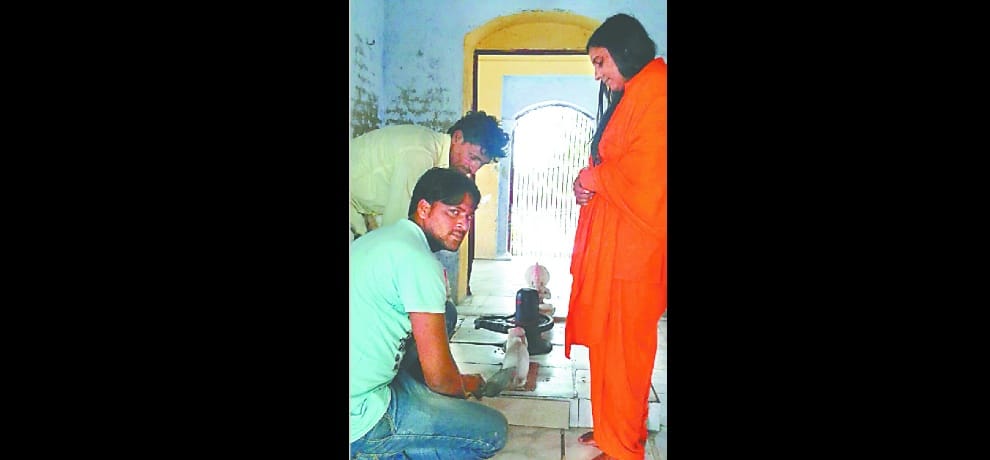 muslim are making temple in bisahada