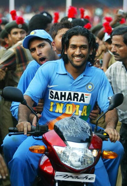 Dhoni Borrows A Police Motorcycle From A Zimbabwean Cop