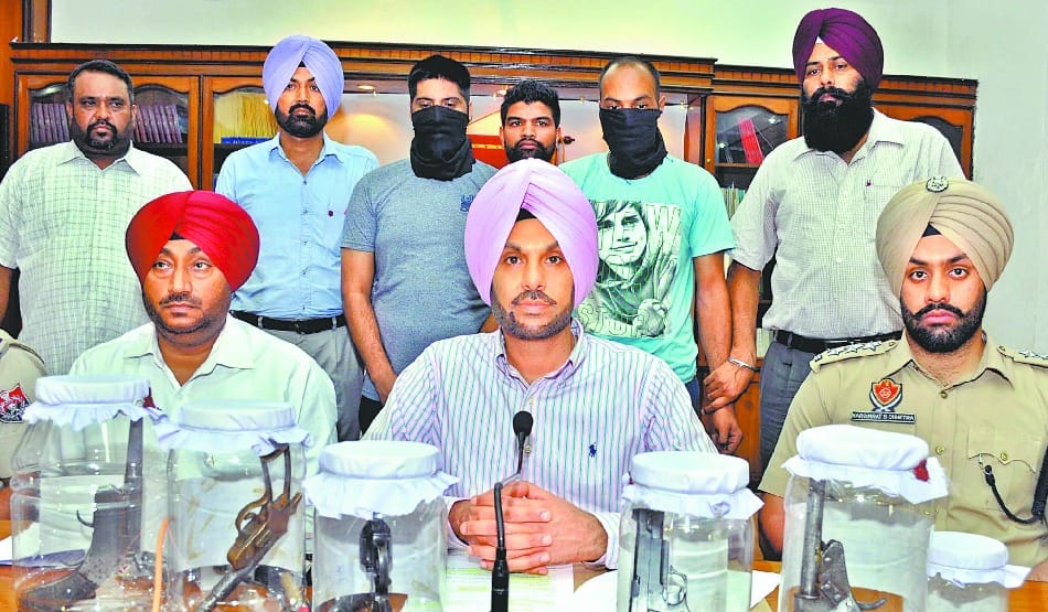 contract killing from jail, gang busted, 2 gangster arrested 