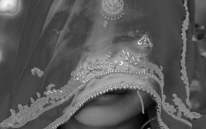 government allots indian nationality certificate to pakistani women married indian