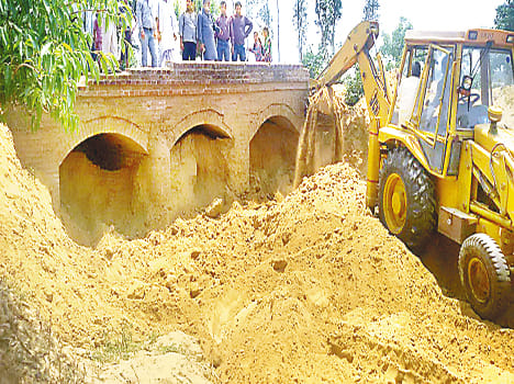 Farmers around roused, extinguished the thirst of farms
