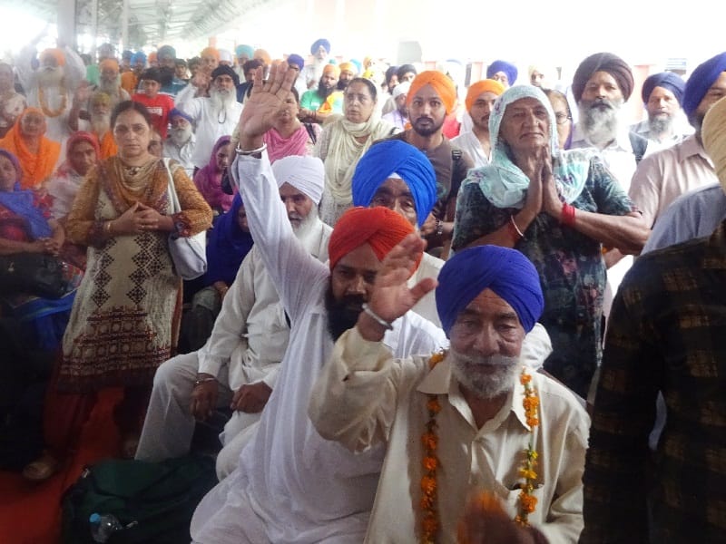 sangat gone shri hazoor sahib, 1000 sangat gone, sangat gone to special train, amritsar