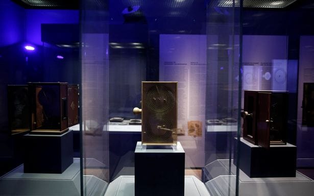 World's oldest computer from 60BC predicted future, new study says