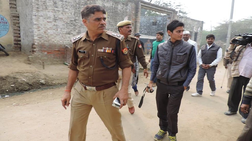 Akhilesh suspends ssp Gorakhpur, anger in adminstration