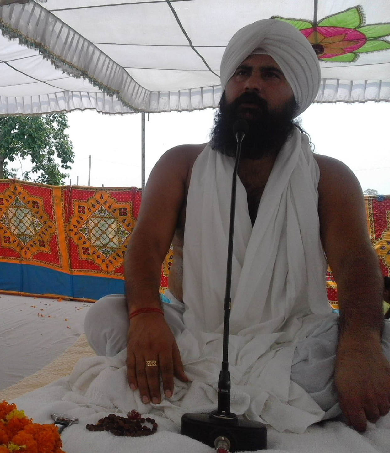 administration is responsible for mathura kandः pankaj