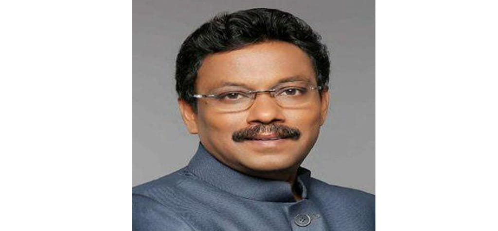Education Minister’s photograph on test result making schools frown