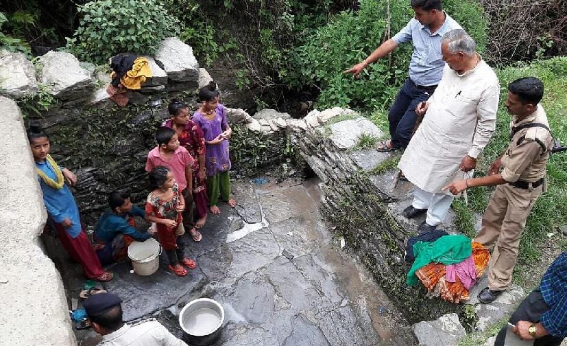 Diarrhea spread by polluted water in physical sari, 54 people ill