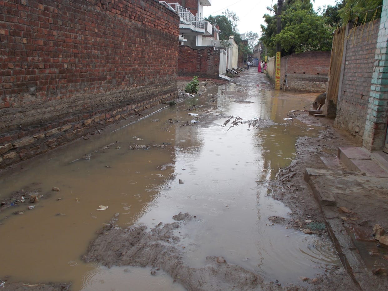 Periodic rain weather pleasant