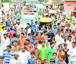 No power since 4 days, agitation