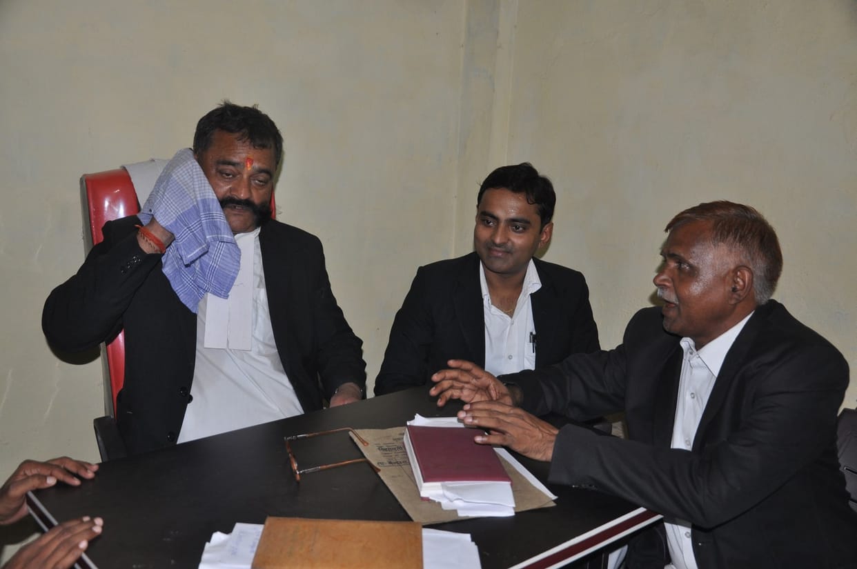 black coat is not necessory for advocate in summer