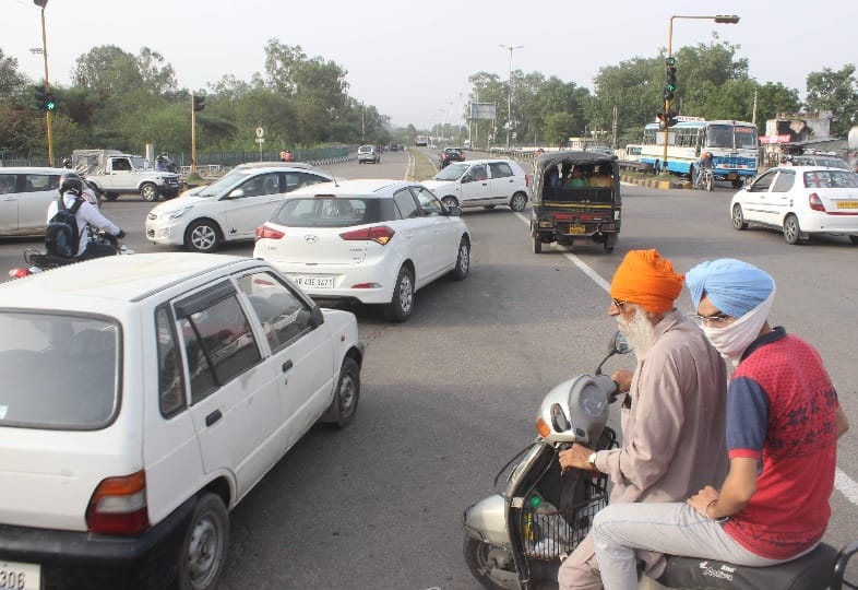 dangerous road, dangerous turns on raod, panchkula roads dangerous turns, panchkula roads, panchkula