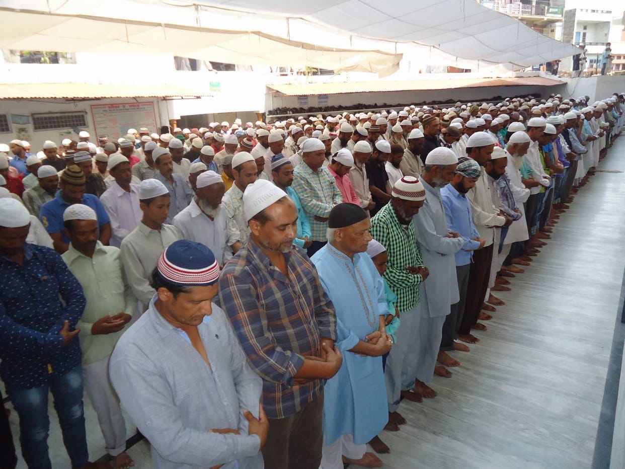जिले भर की मजिस्दों में रोजेदारों ने पढ़ी अलविदा की नमाज 