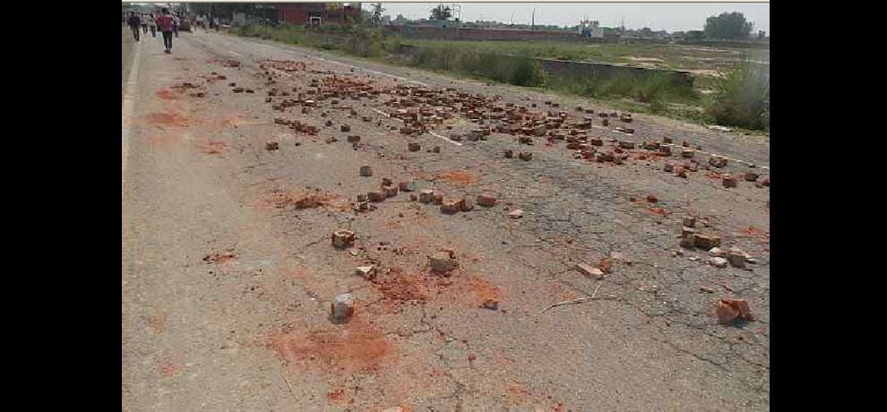 Organically in jhajhar: Nine hours jams, stones and firing