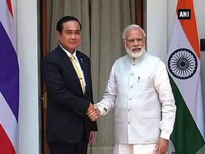 PM Modi meets his Thai counterpart 