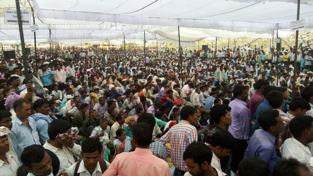panchayat raj workers protest in lucknow