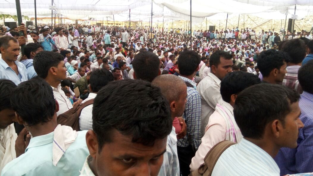 panchayat raj workers protest in lucknow