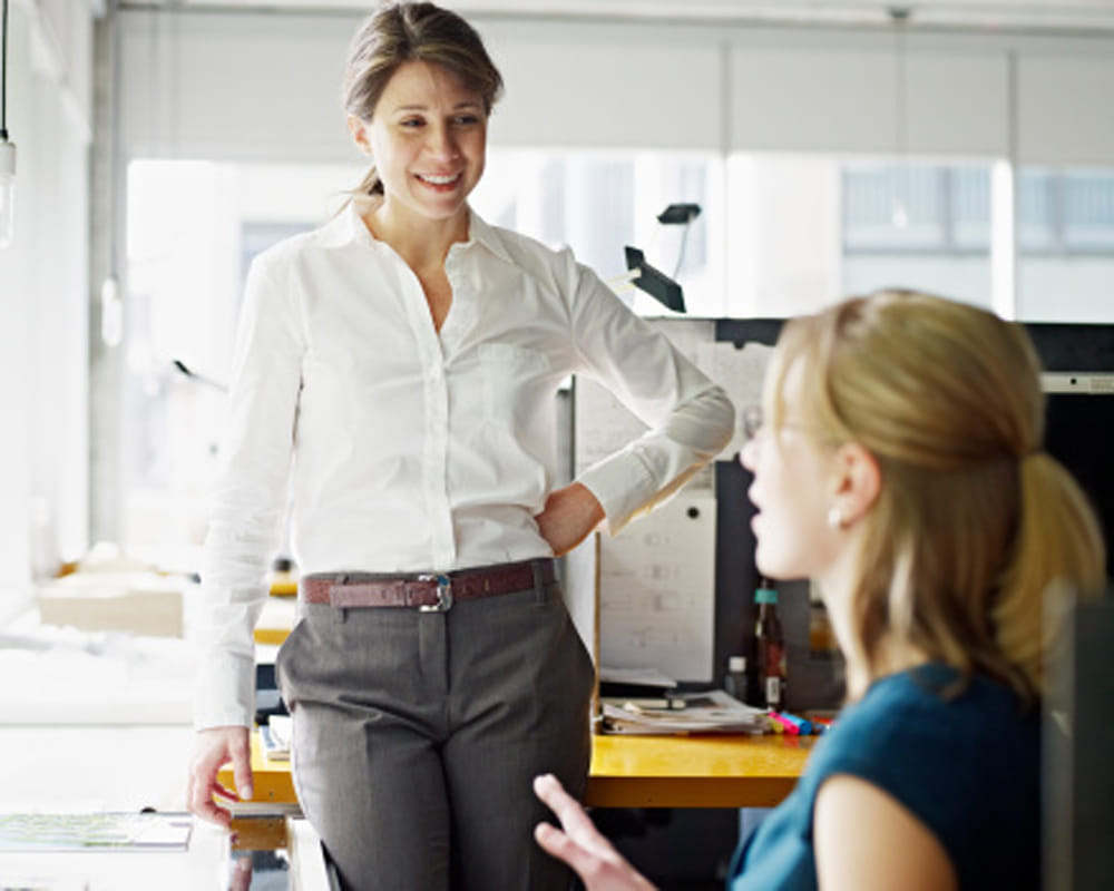 tips to handle flattering employees of boss