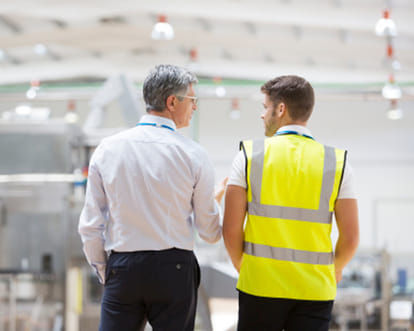 tips to handle flattering employees of boss