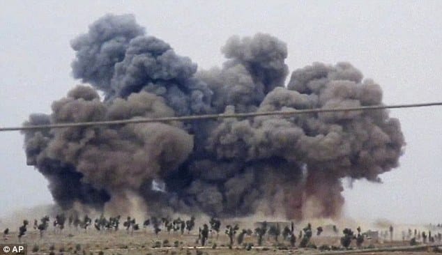 Russia strikes U.S.-backed rebels in Syria: U.S. official