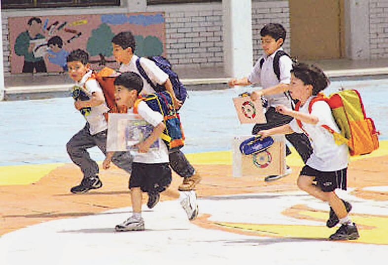 Junior high school studies in Kholiaganv collapse
