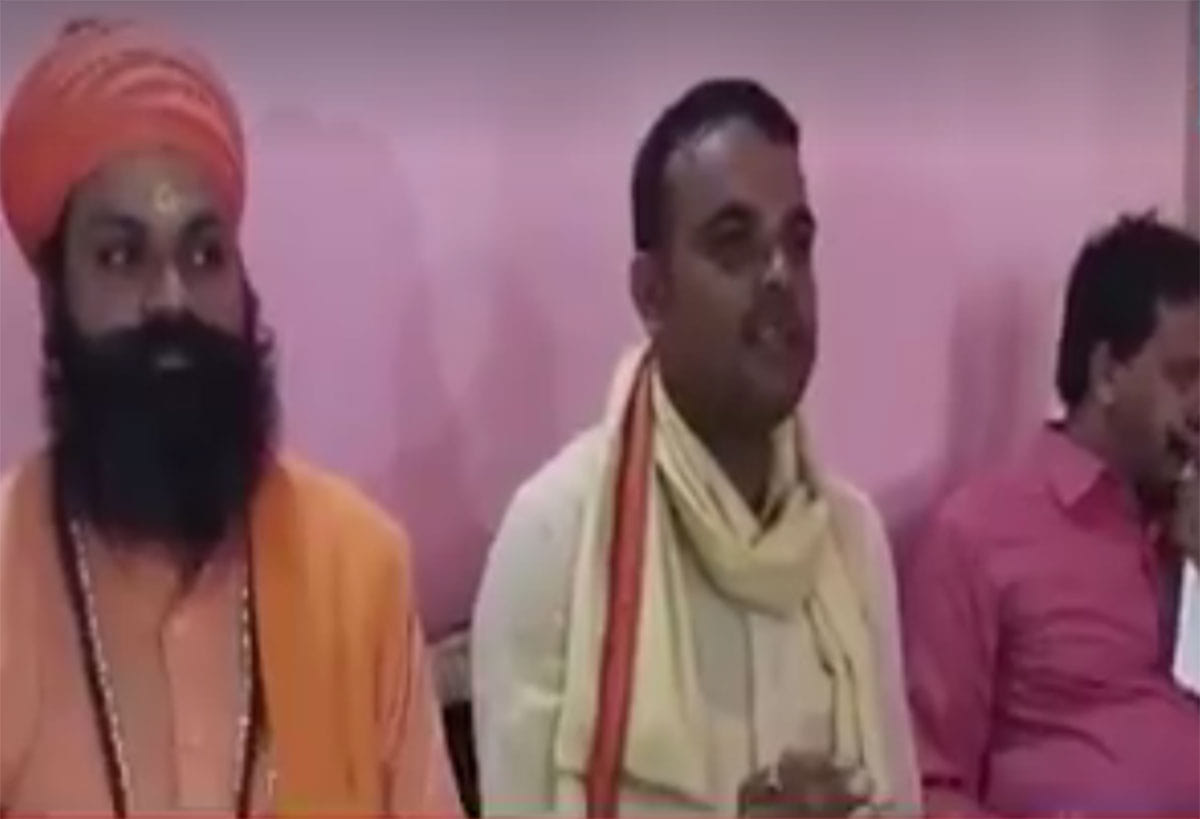 40 hindu family escaped from Devband after Kairana
