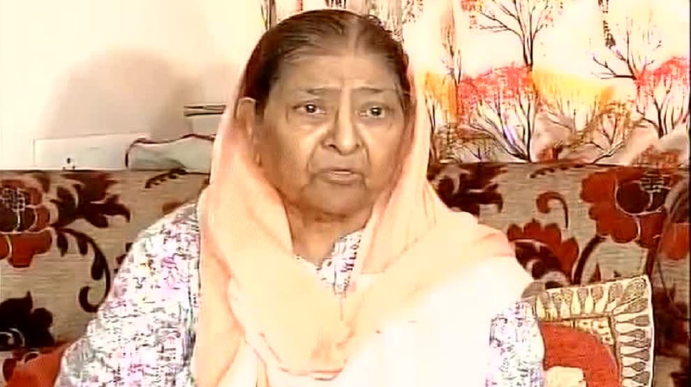 SC to hear after 4 weeks Zakia Jafri's plea against clean chit to Modi in riots