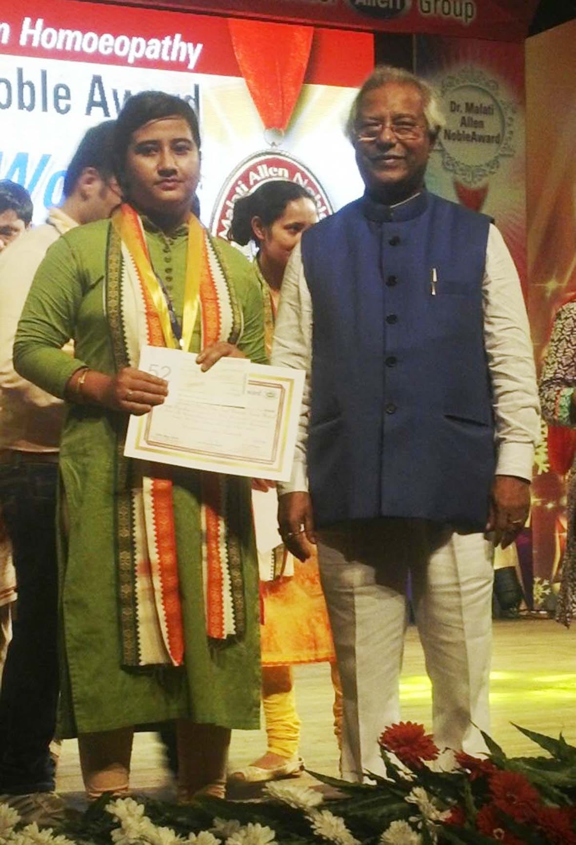 The gold medalist Pilibhit Daughter honored in Kolkata