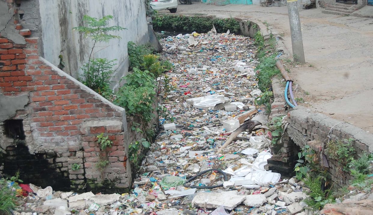 Rain head, began arrangements for drainage