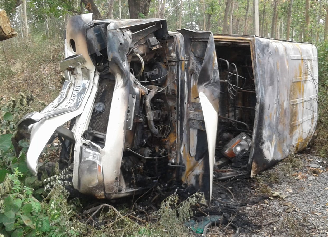 After hitting the tree burnt Bolero