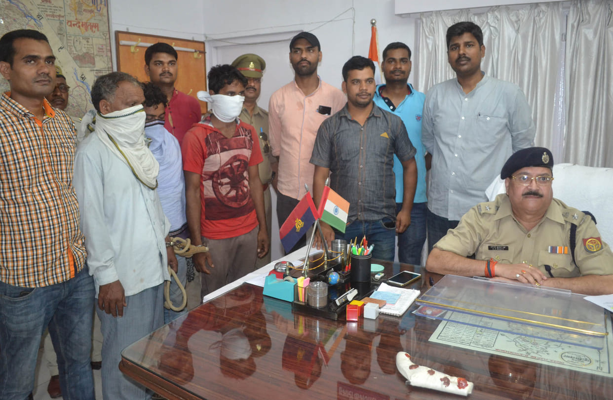 Three arrested with stolen bike