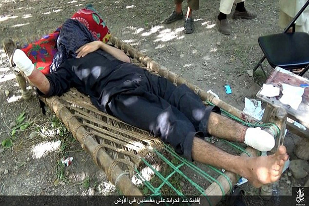 Thief has his hand and foot AMPUTATED by ISIS 