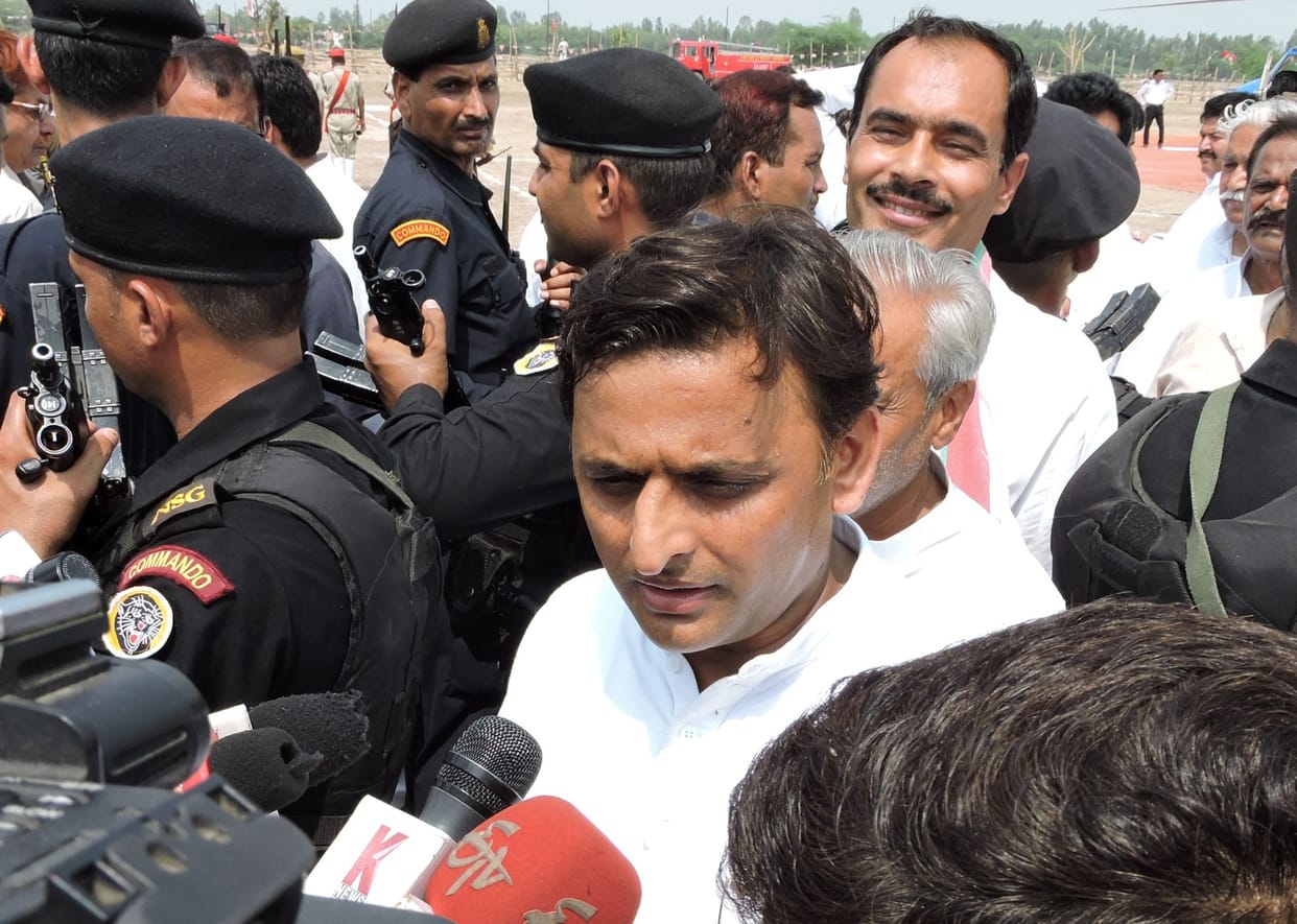Keep an eye on the association with the BJP - BSP : Akhilesh