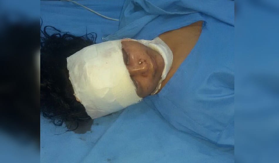 dispute of mobile, policeman husband attempted to kill wife and child