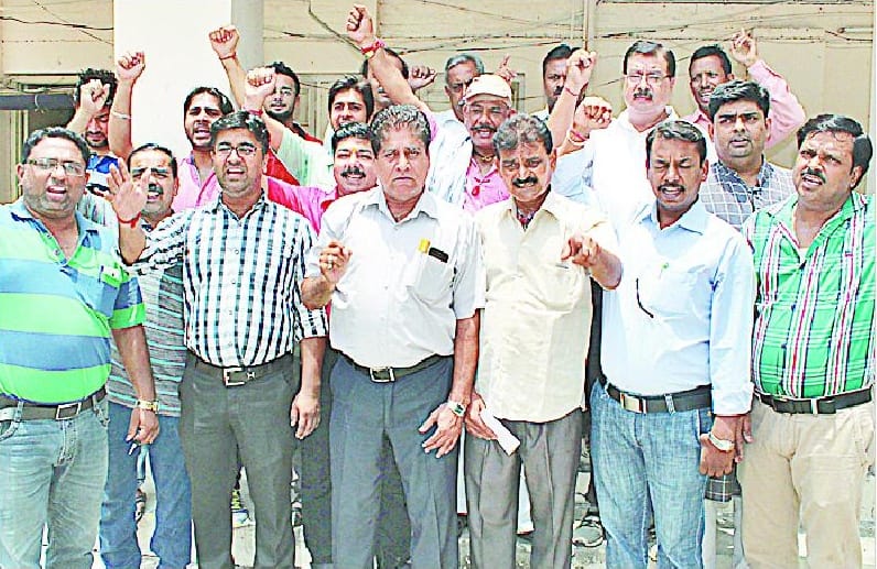 Outcry of power, Hungama