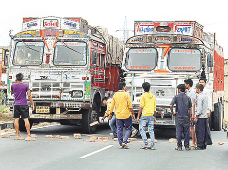 truck ruined brothers, one died