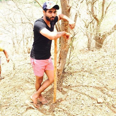 Ravindra Jadeja ost one more photo at FB with clearence