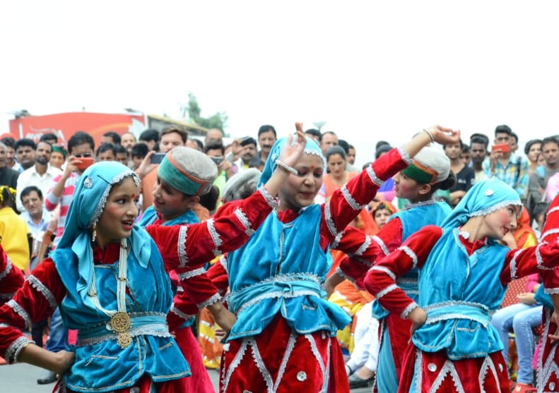 Red Cross fair at ridge shimla, live photos