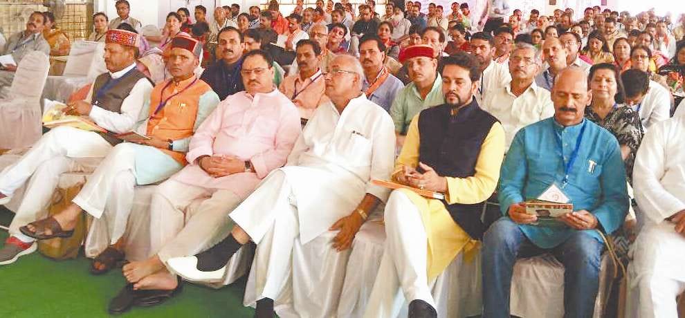 Prem Kumar Dhumal verbal attack against CM Virbhadra singh