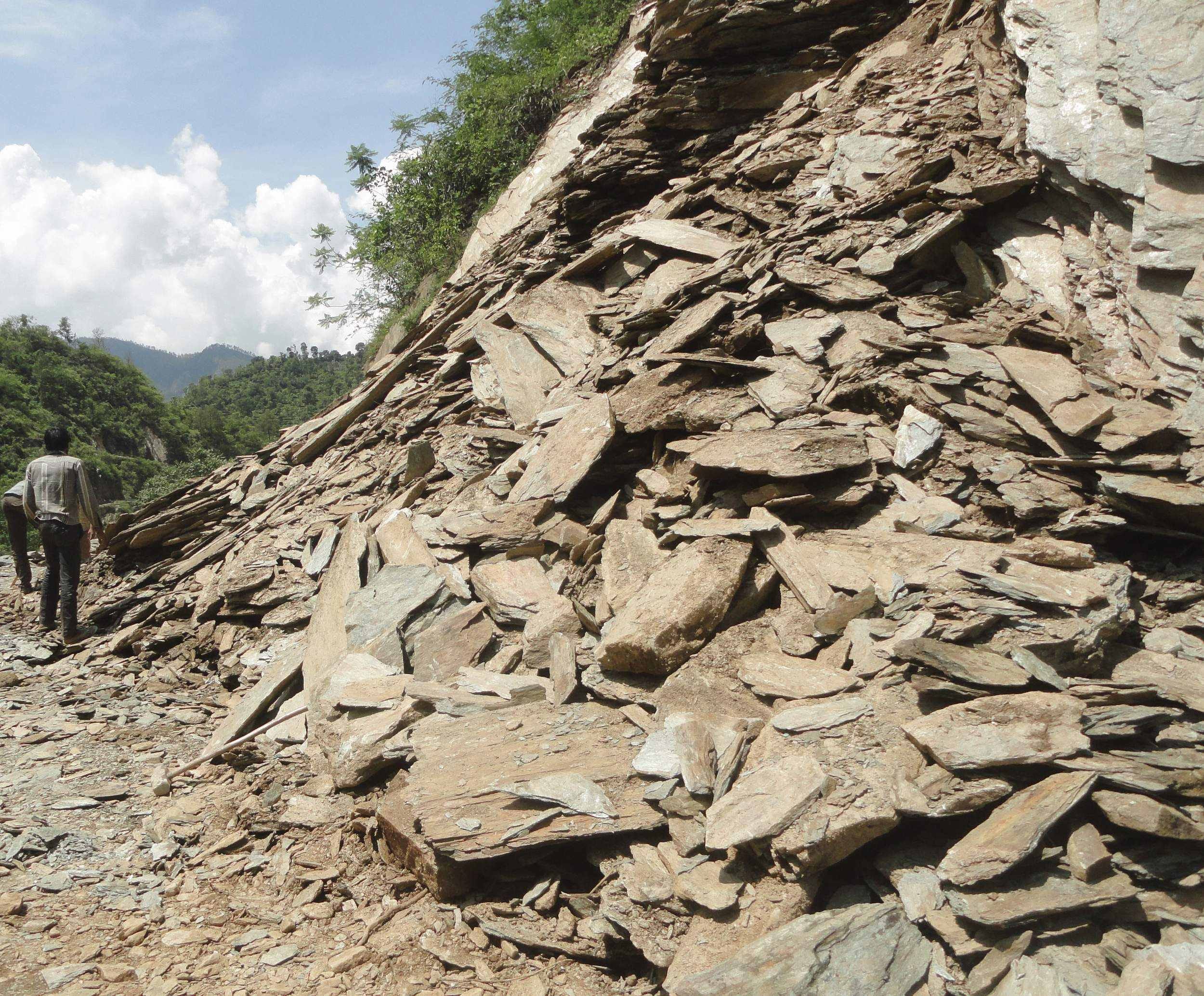 cloudburst in karnaprayag, massive loss
