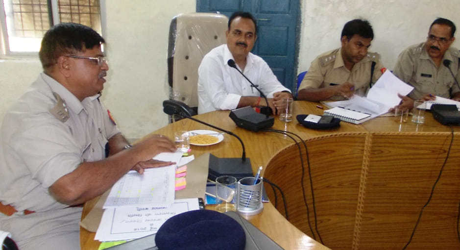 communal matters explained in crime meeting
