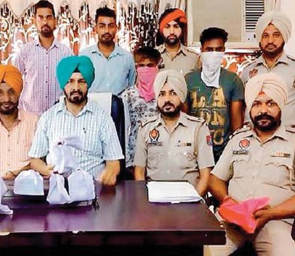 drug smuggling, drug rackets, drug smugglers, drug smugglers arrested in ludhiana, crime, punjab