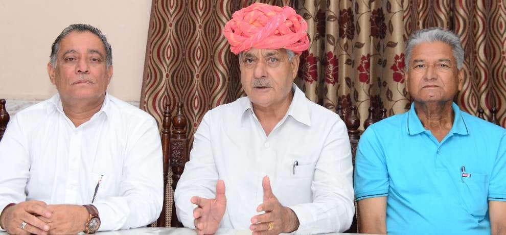 reservation on economic basis: mahendra singh