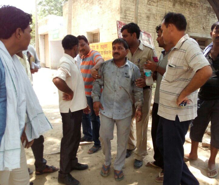 overloaded canter hit four childrens of a family in rewari, on the spot death