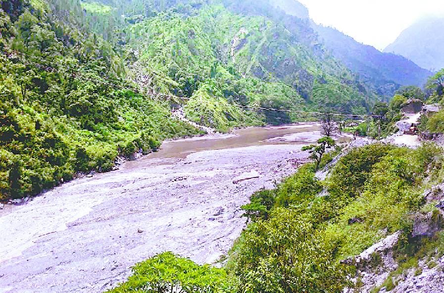 Ramganga Ufnai rain, lake Hrdia book