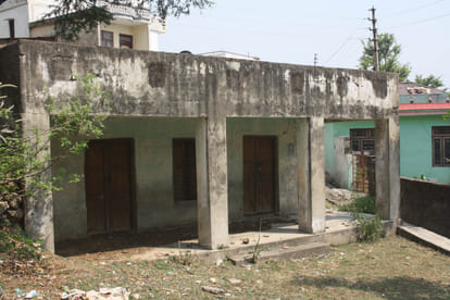200 families left the village for terror of monkeys
