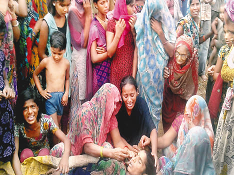 Lightning death of the innocent, including a mother and daughter