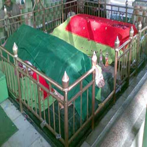 the secrets of Amroha dargah where scorpions never sting