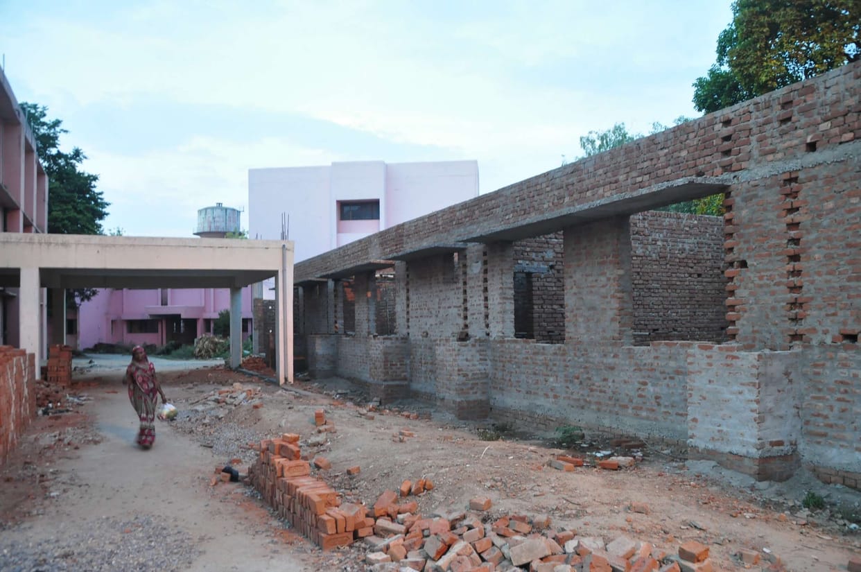 Construction could not be completed in ten years