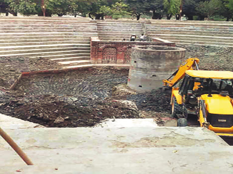 The scheme of the legendary pond Khudega Tikari