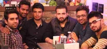 in a Five friends cafe all  waiters are dumb, order understand by code